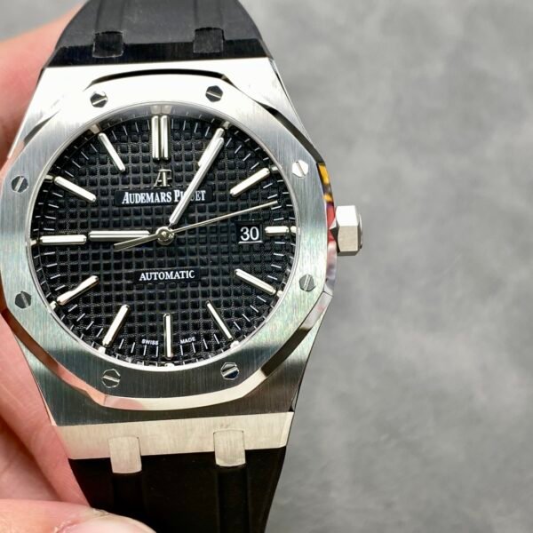 Audemars Piguet Royal Oak 15400