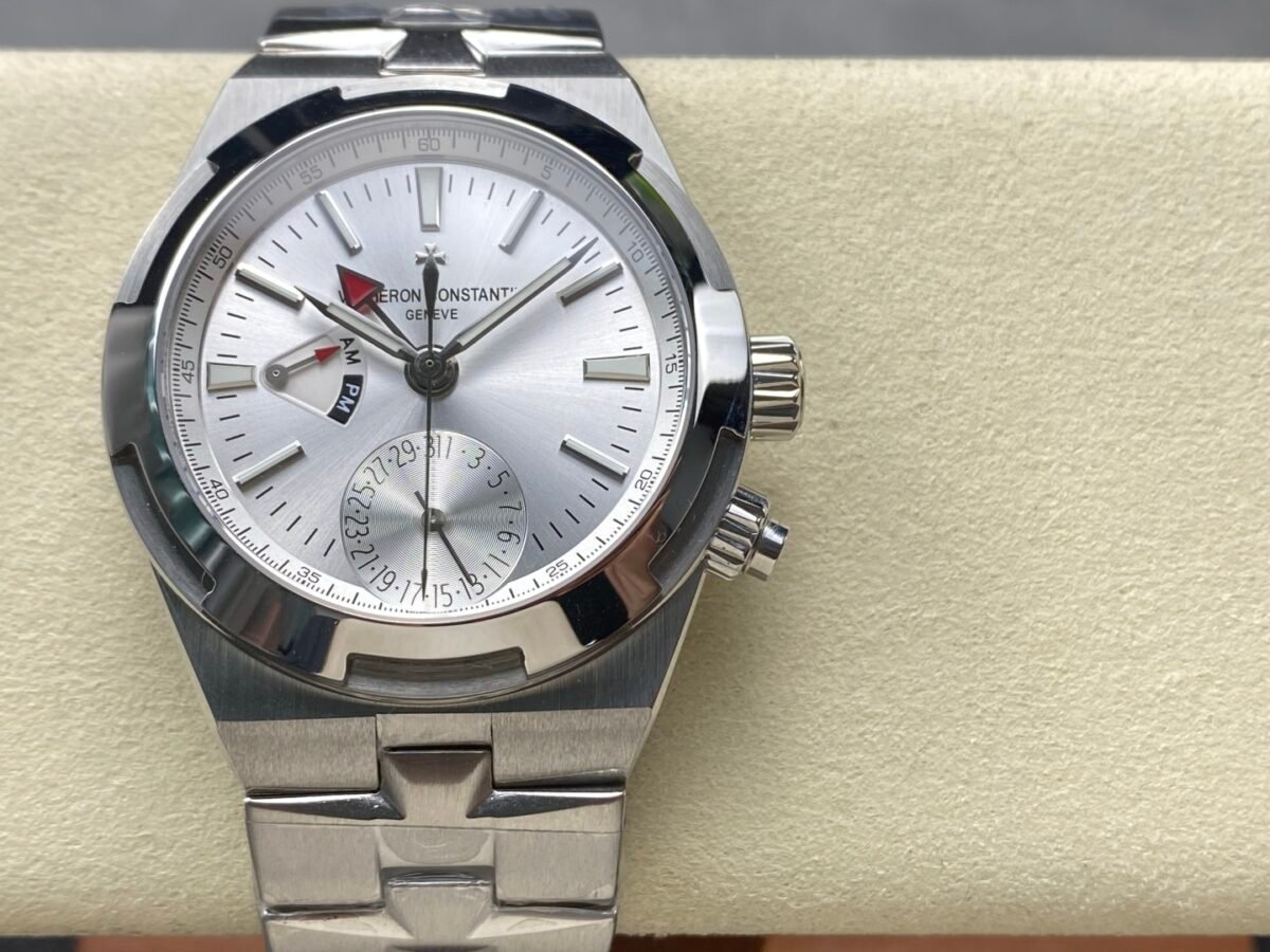 wsxc1742427437396_0 Vacheron Constantin Overseas 7900V - Image 1