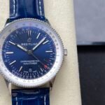 Breitling Navitimer